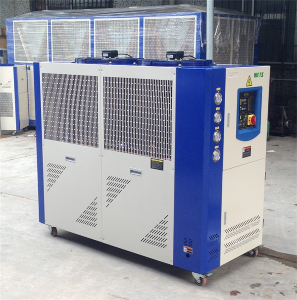 Commercial Air Cooled Water Chiller Unit 37.6 KW for Machinery Industry 1