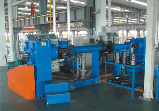 7 Degree To 35 Degree Air Cooled Screw Chiller Machine For Die Casting 2