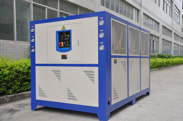 Air Cooled Heat Exchanger Chiller Box 142.2 KW , R22 Refrigerant 0
